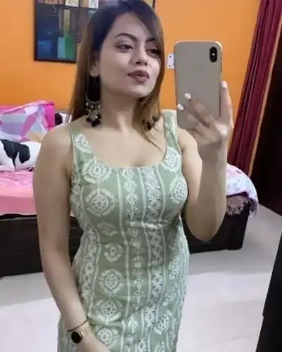 Call Girl Razole